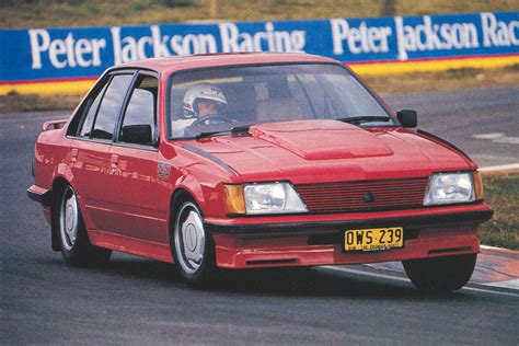 Classic Wheels Rating The Great Aussie V8s At Bathurst