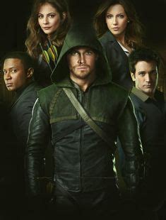 Cw Arrow Cast Photos Arrow Cast Oliver Queen Arrow Green Arrow Halloween Costume Foto Flash