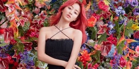 Tzuyu wallpaper eyes wallpaper music wallpaper kawaii wallpaper dark wallpaper photo wallpaper twice songs twice photoshoot special wallpaper. TWICE、2ndフルアルバム「Eyes wide open」ジヒョの予告イメージ＆コンセプトフィルムを公開 ...