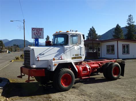 Curbside Classic Mack Dm Series 4×4 The Really Tough Mack