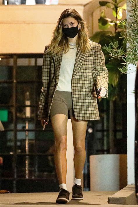 Hailey Baldwin In Short Shorts Pics Of The Star In Daisy Dukes And More