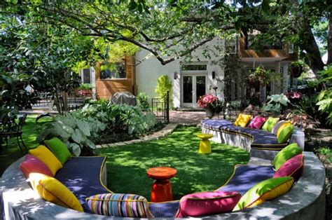 58 Amazing Bright And Colorful Outdoor Living Spaces