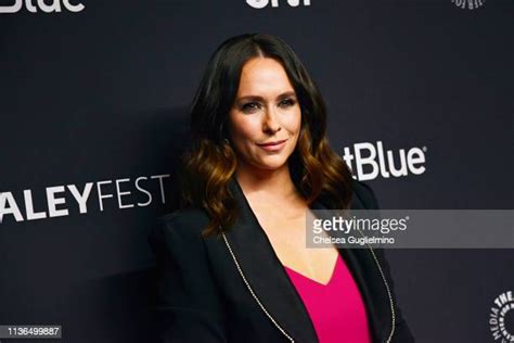 Jennifer Love Hewitt Photos And Premium High Res Pictures Getty Images