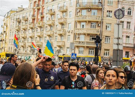 Kiev Ucrania 06 23 2019 Desfile Lgbt Marcha Por La Igualdad De