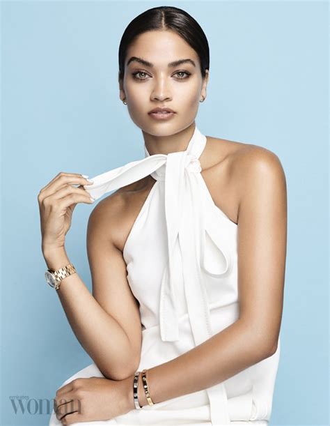 Muslim Model Shanina Shaik Is Breaking Down Barriers Emirates Woman