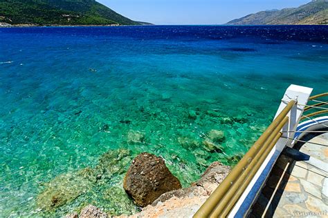 Πωλείται νεόδμητη διαμπερής μεζονέτα 250τ.μ. Βράχος | Πόρτο Γερμενό