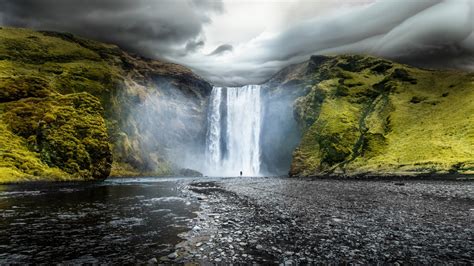 Skogafoss Waterfalls Iceland Wallpapers Hd Wallpapers