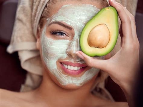 10 Homemade Avocado Facial Masks For Glowing Skin Skin