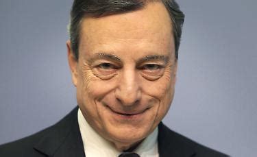 In 2001, mario draghi, accomplished its mission as director general of the treasury and above responsible for privatization, moves to another position. Mario Draghi, perché se lascia la Bce l'Italia è ridotta ...