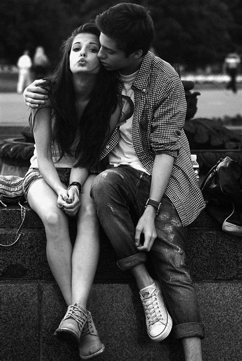 The 25 Best Cute Couples Hugging Ideas On Pinterest Tumblr Couples Teen Love Couples And