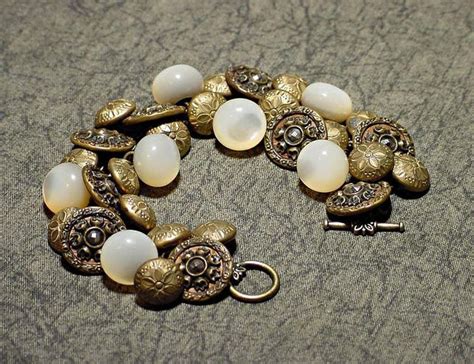 Handmade Button Bracelet With 33 Antique Victorian Buttons Etsy In