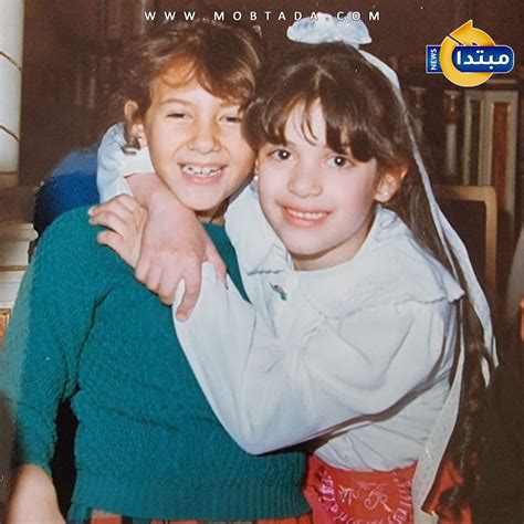 موقع مبتدا دنيا سمير غانم تنشر صورة فى طفولتها تجمعها مع صديقتها
