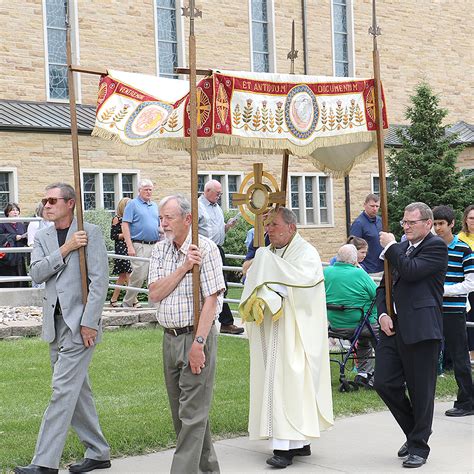 Opening Mass For Year Of The Eucharist Diocese Of Rapid City