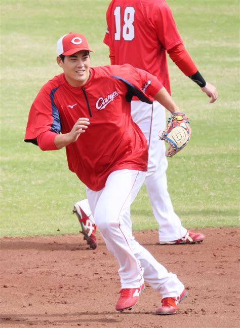 【広島】九里亜蓮、米国自主トレ決意 エンゼルス大谷ら活用する施設へ「もっと自分を知りたい」 - プロ野球写真ニュース : 日刊スポーツ