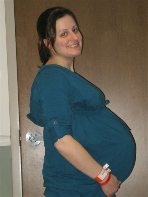 Quadruplet Nine Month Pregnant Belly Pregnantbelly
