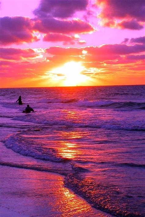 A Beautiful Pink And Purple Sunset Wunderschöner Sonnenuntergang Naturfotografie Lila