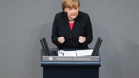 Cancelarul German Angela Merkel Vrea Ca Marea Britanie Să Rămână în Ue