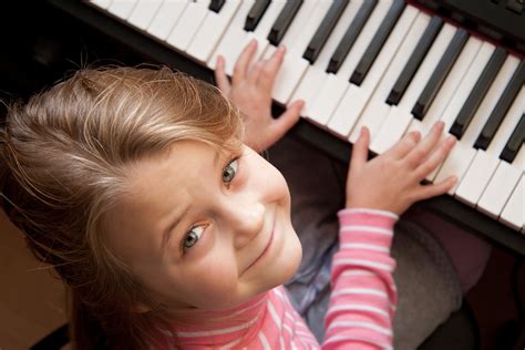 4 Key Benefits Of Piano Lessons