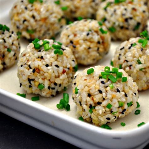 Tasty Herb And Spice Brown Rice Balls Women Fitness