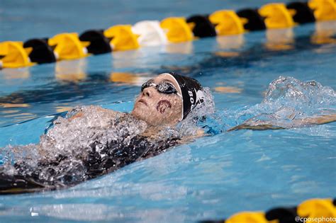 Gillian Boggs Sets New School Record At Mvc Championships Little Rock