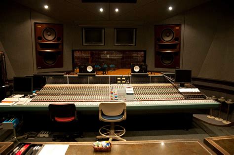Buy the art of equalization (the art of mixing series book 3): Merriam Productions Recording Studio - West Toronto's Boutique Studio