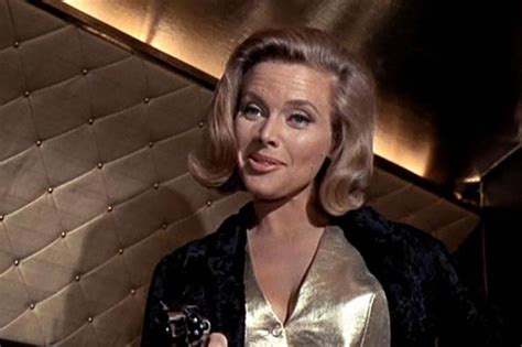 Honor Blackman James Bond Girl And Star Of Tv’s ‘the Avengers’ Dies Aged 94 News Screen