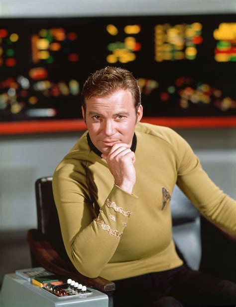 Zip Me Up Scotty 50 Years Of Star Trek Uniforms Star Trek Captains