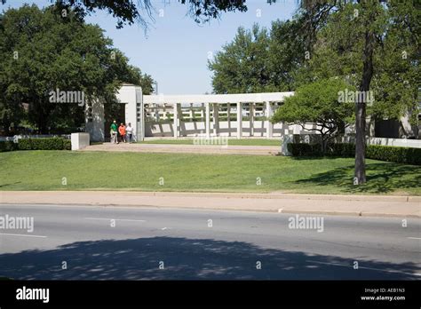 The Grassy Knoll And Its Memorial Overlooks The Jfk Assassination Site In Dallas Texas Stock