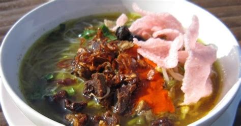 Terbayang nikmatnya sepiring nasi putih bersanding dengan semur hati sapi dengan kuahnya yang gurih dan manis. CARA MEMBUAT SOTO PADANG ASLI | Resep Masakan Indonesia