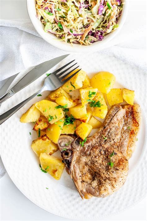 Breaded pork chops with spiced potatoes and carrotscanadian living. Easy Oven Baked Pork Chops - Craving Home Cooked