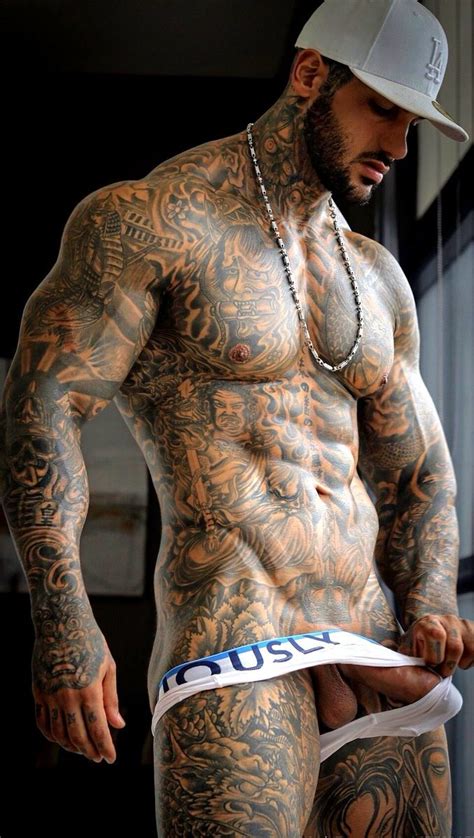 Body Builder Tattoo Big Cock Leon Yaki Yaki Boy Photo 3