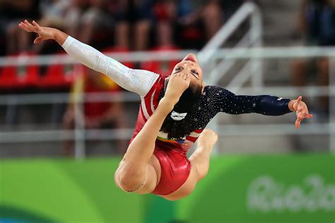 Us Women Flaunt Their Dominance In Gymnastics The New York Times