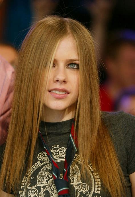 2000s Avril Lavigne Avril Lavigne Let Go Avril Lavigne Photos Avril Lavigne Style 2002