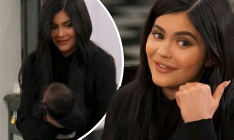 Keeping Up With The Kardashians Kylie Jenner Gives Birth