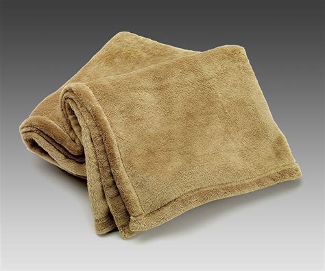 Buy 80″ x 90″ Full Micro Fleece Blanket | Hotel Blankets | AGH 