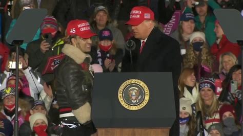 Rapper Lil Pimp Joins President Trump On Stage At Rally Latest News
