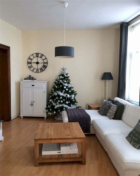 55 Exclusive White Sofa Ideas For Elegant Living Room