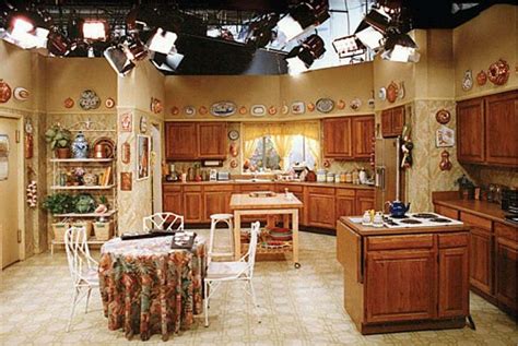 What Most People Dont Know About The Golden Girls House And What