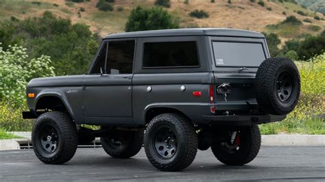1975 Ford Bronco Restomod Is An Amazing Off Road Build Ford Trucks