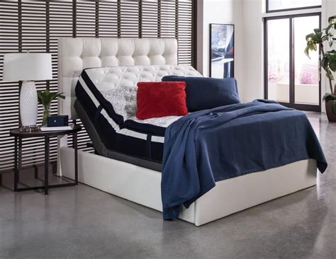 Montclair Casual Black California King Adjustable Bed Base 350102kw