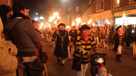 Lewes Bonfire 2014 Grand Procession Youtube