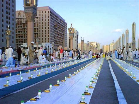 Iftaar In Madina Saudi Arabia ♥ Madina Saudi Arabia Ramadan
