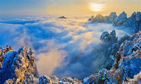 Paid Program: Huangshan Mountain―the Most Beautiful in the World