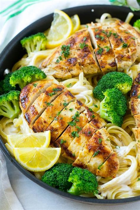 Sprinkle broccoli, 1 cup of the cheese, the chicken and onion in pie plate. This chicken and broccoli pasta recipe has the most ...