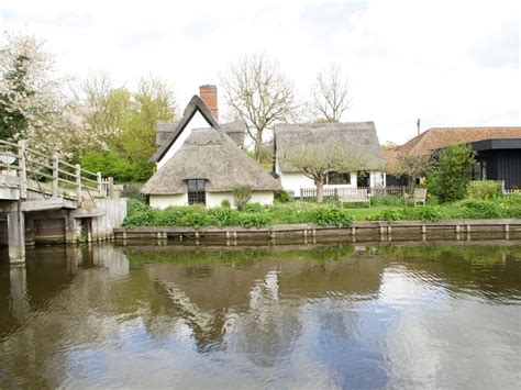 Flatford mill, flatford rd, east bergholt, suffolk co7 6ul, uk, united kingdom. Exploring England - Flatford Mill, Suffolk