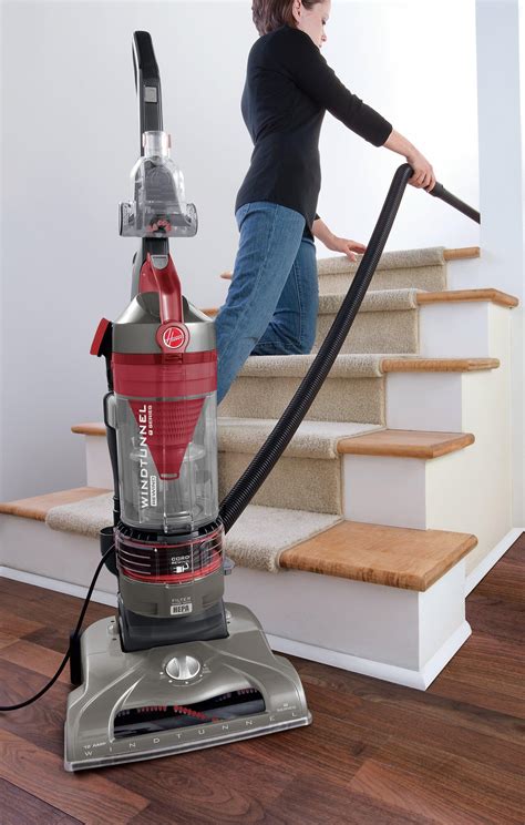 Hoover Windtunnel T Series Rewind Plus Bagless Upright Vacuum Cleaner