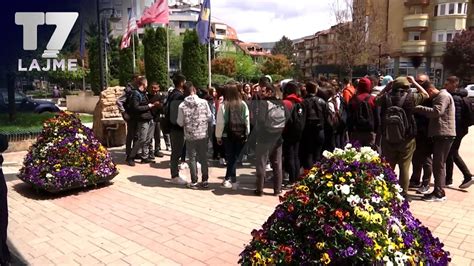 Kërkuan eksursion në Shqipëri nxënësit i mbyllin brenda shkollës T7