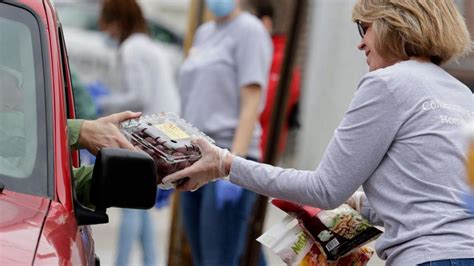 Food Bank Lines Surge Across America With The Rate Of Unemployment