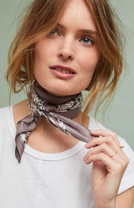 27 Ideas How To Wear A Scarf Around Your Neck Ideas For 2019 Howtowear Kerchief Scarf Neck