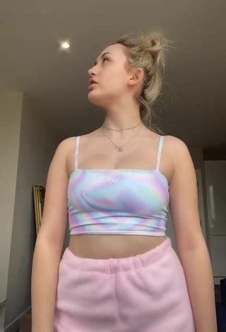 Kiera Bridget Kiera Nude And Sexy Videos On Tiktok Sexyfilter Com